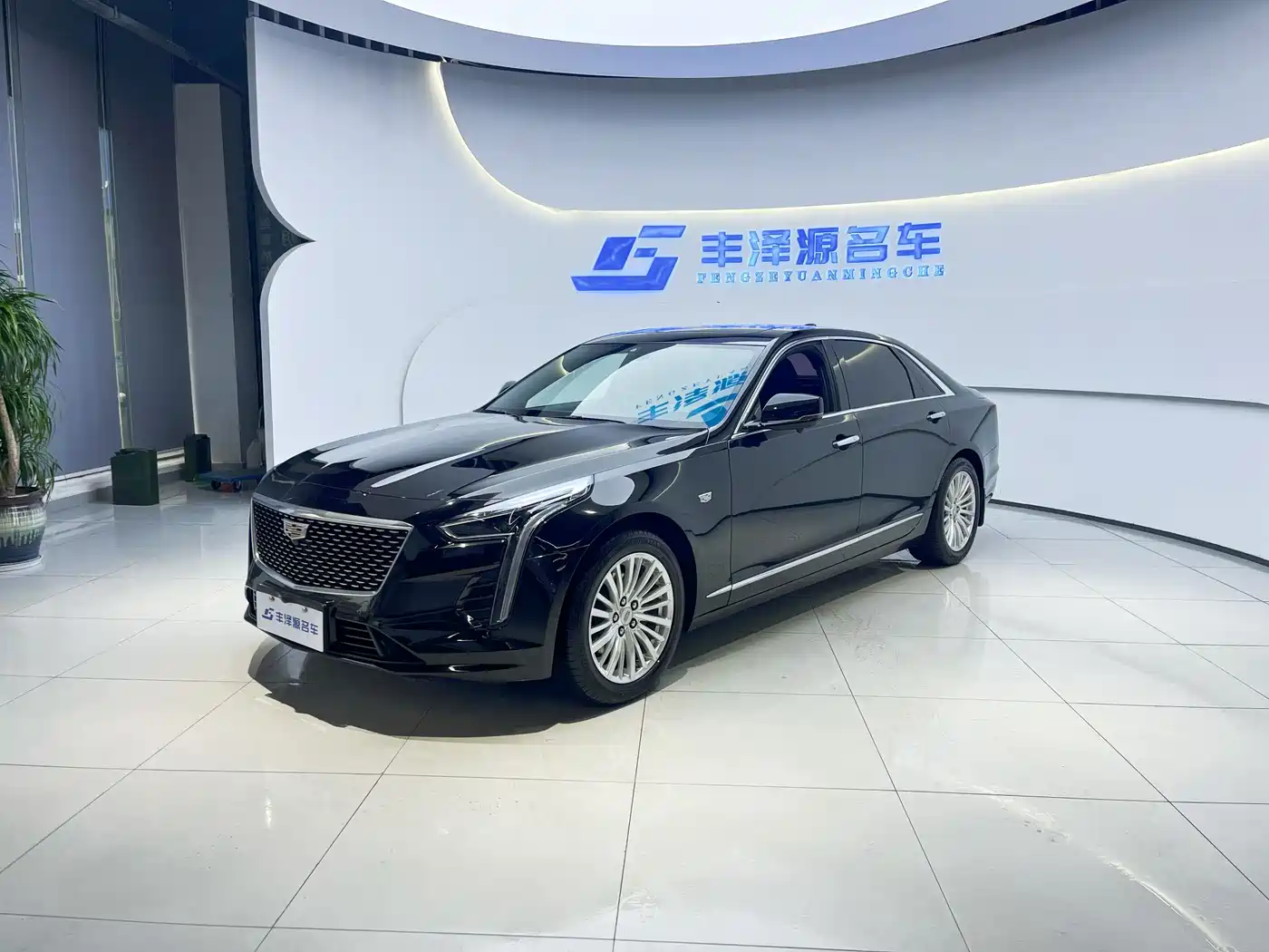 CADILLAC CT6