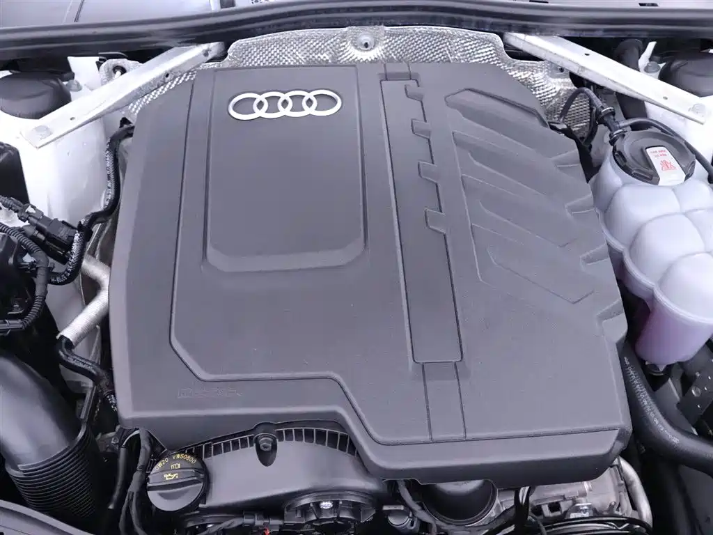Audi A4L 2024 40 TFSI Luxury Dynamic фото 24