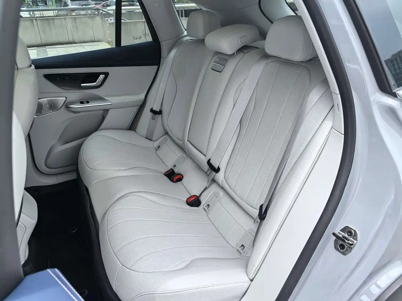 Mercedes-Benz EQE SUV 2023 2023 350 4MATIC Luxury Edition