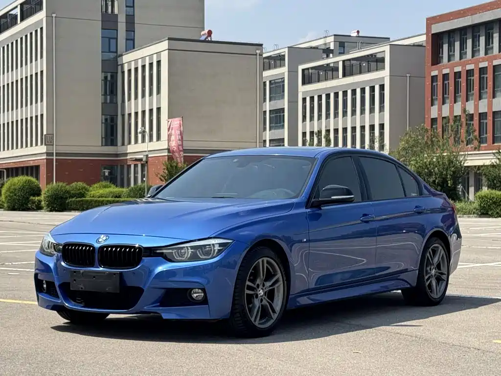 Фото 2 - BMW 3 Series