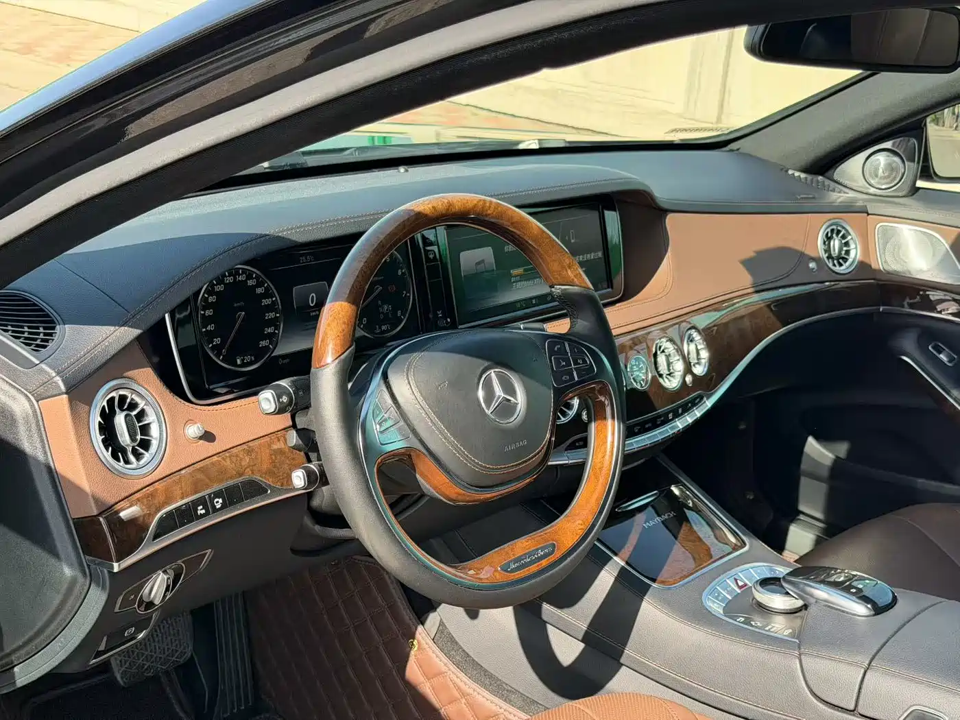 Mercedes-Benz Maybach S-Class 2015 S 400 4MATIC фото 4