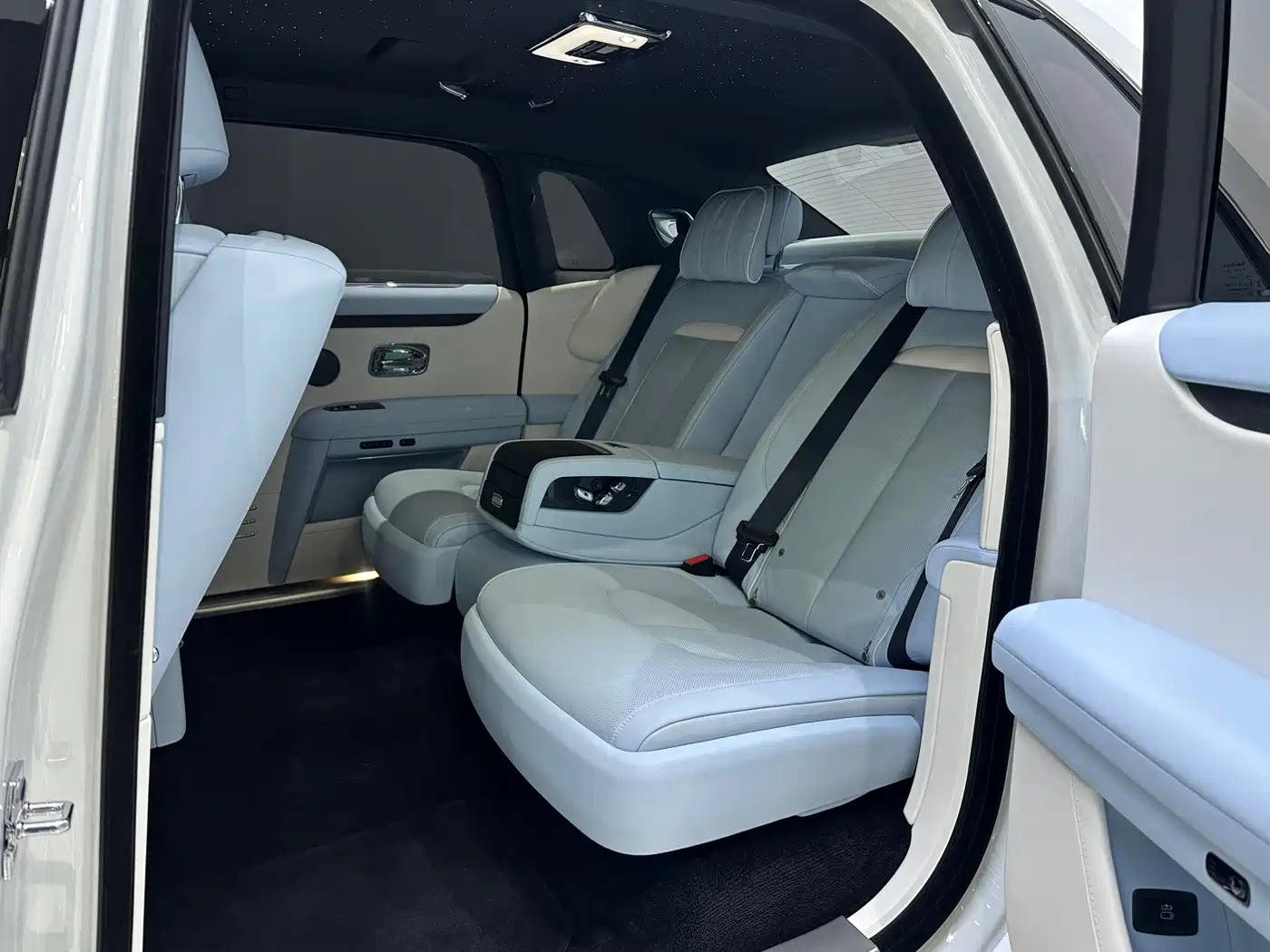 Rolls-Royce Ghost 2025 2024 6.7T Long Wheelbase