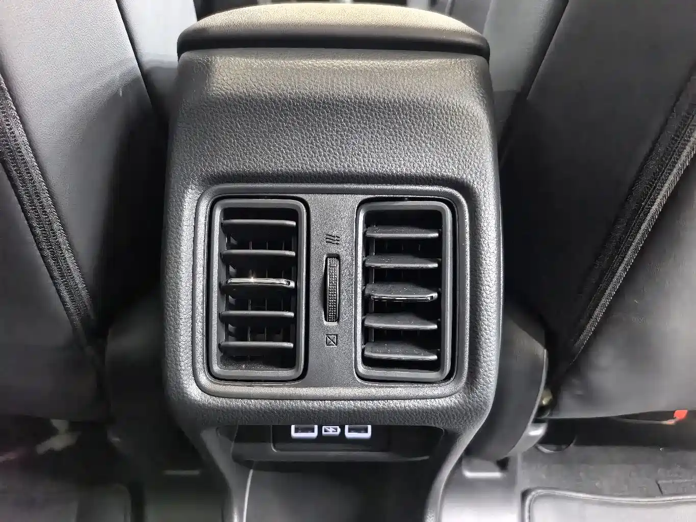 Honda XR-V 2024 2023 Facelift 1.5L CVT Fever Edition