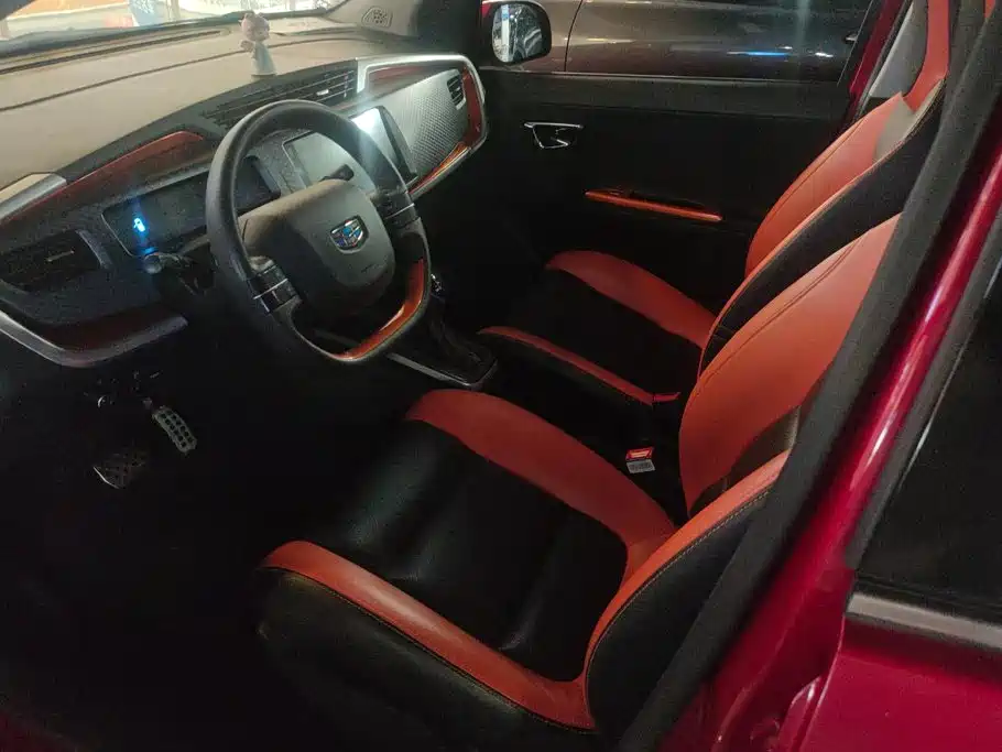 Geely Yuanjing X1 2017 2017 1.3L Auto Fun Edition