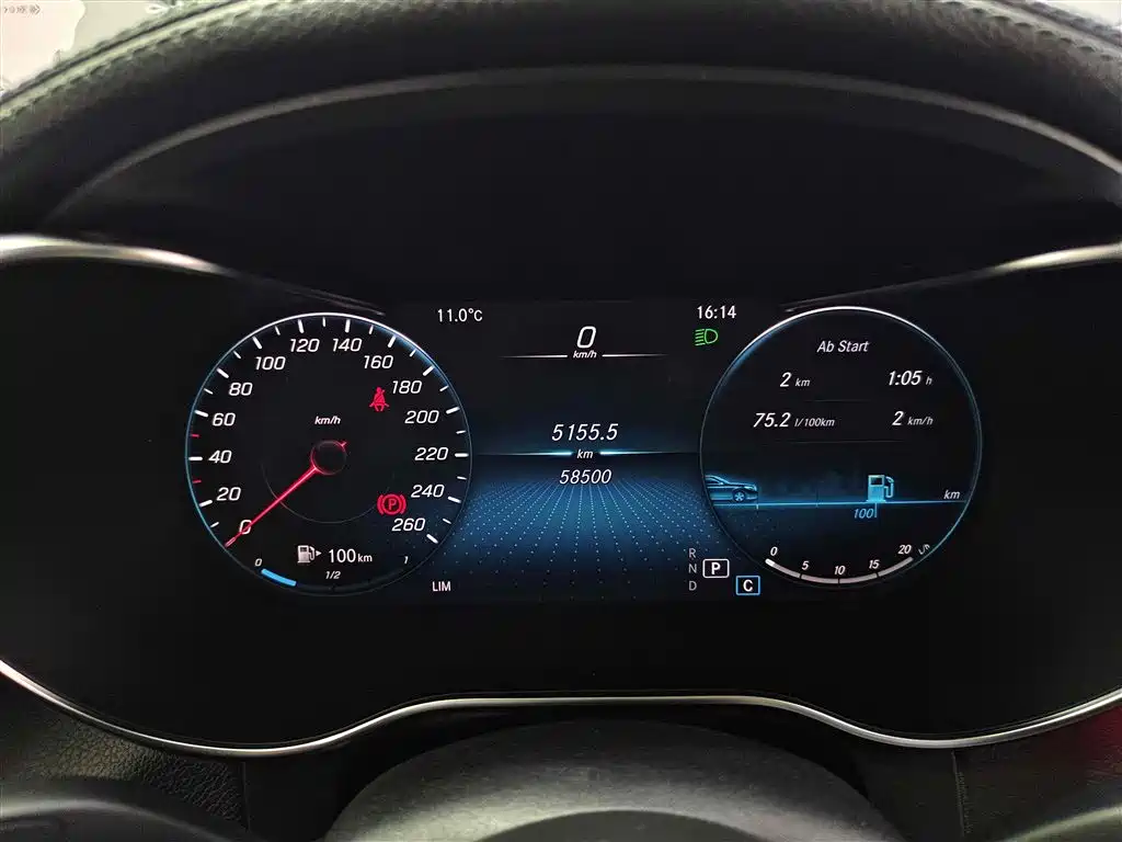 Mercedes-Benz GLC 2020 GLC 260 L 4MATIC Luxury фото 18