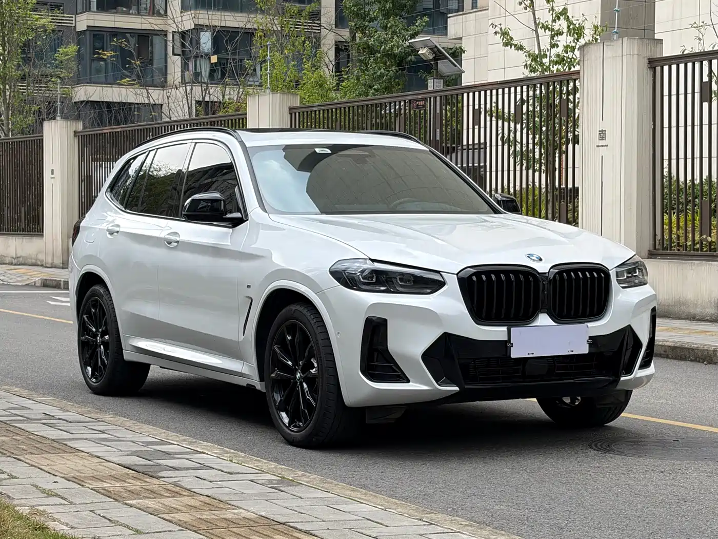 BMW X3 2023 xDrive30i Premium M Night Package фото 3