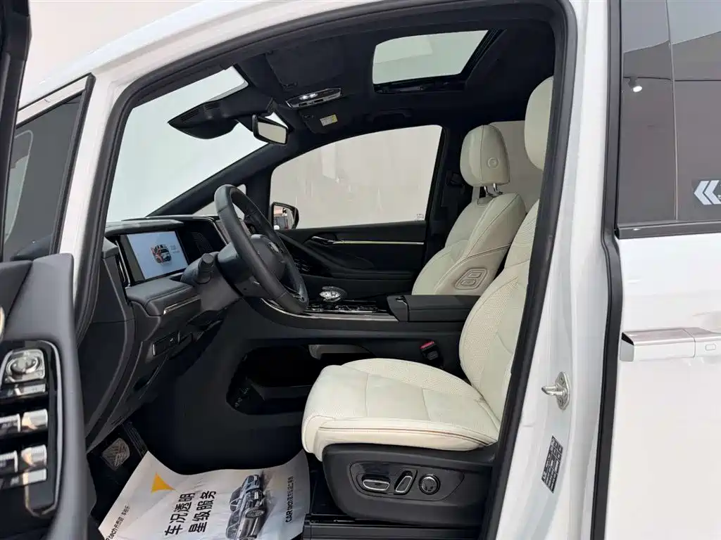 GAC Trumpchi Trumpchi M8 2023 Model Master Series 400T Flagship Edition фото 15