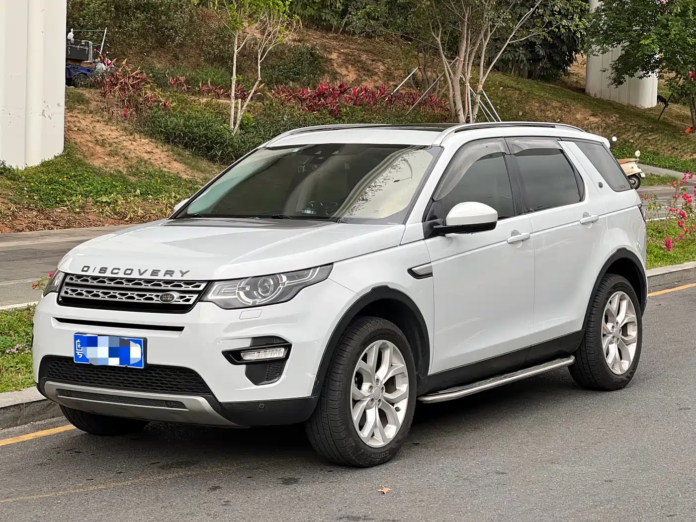 Land Rover Discovery Sport 2016 2.0T HSE