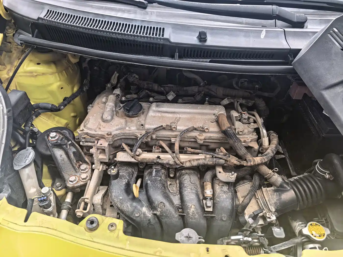 Toyota Yaris 2013 2011 1.6E Auto Charm Edition