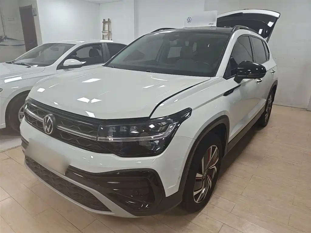 Volkswagen Tharu 2023 300TSI 2WD Moon Premium Edition