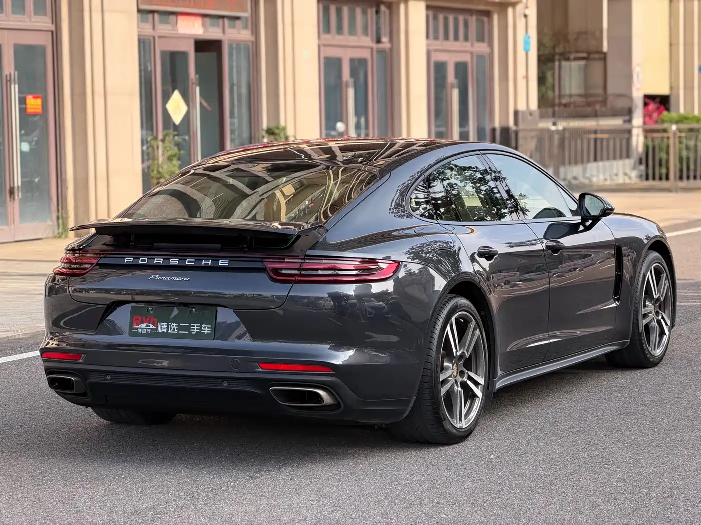 Porsche Panamera 2017 Panamera 3.0T фото 7