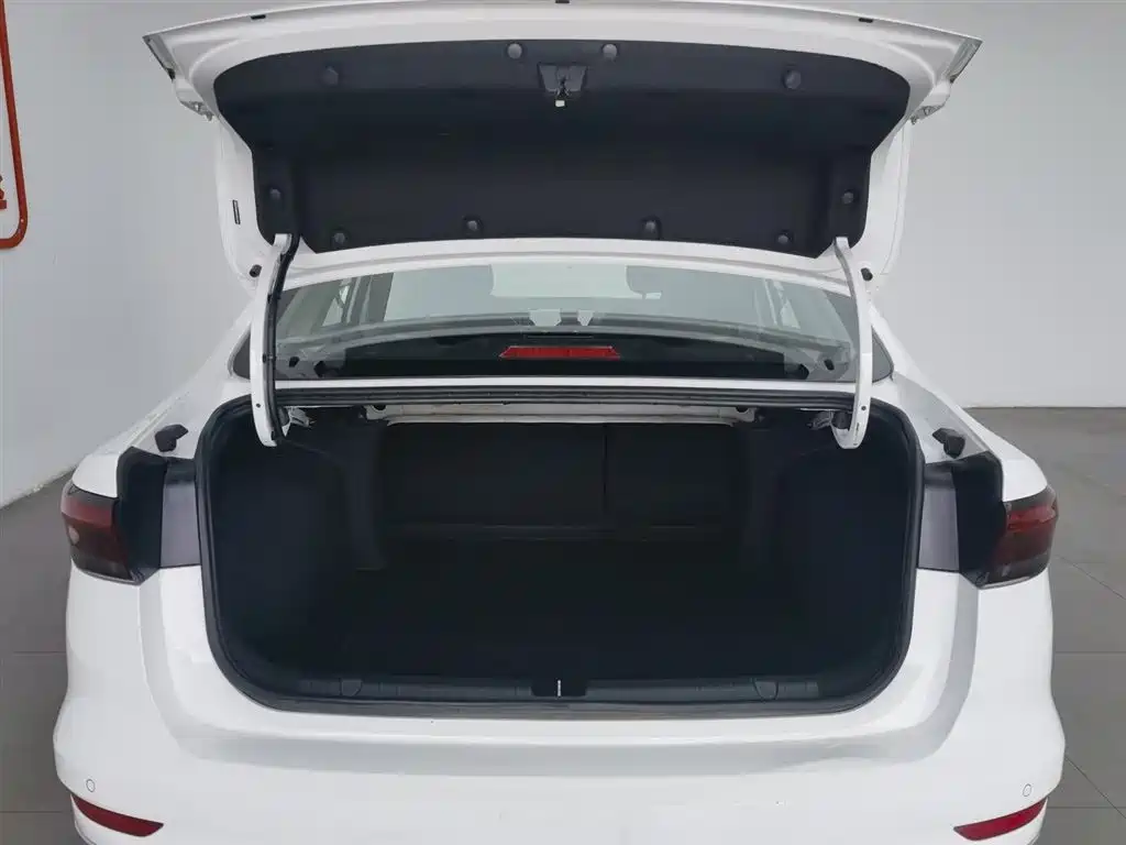 GEELY AUTOMOBILE EMGRAND