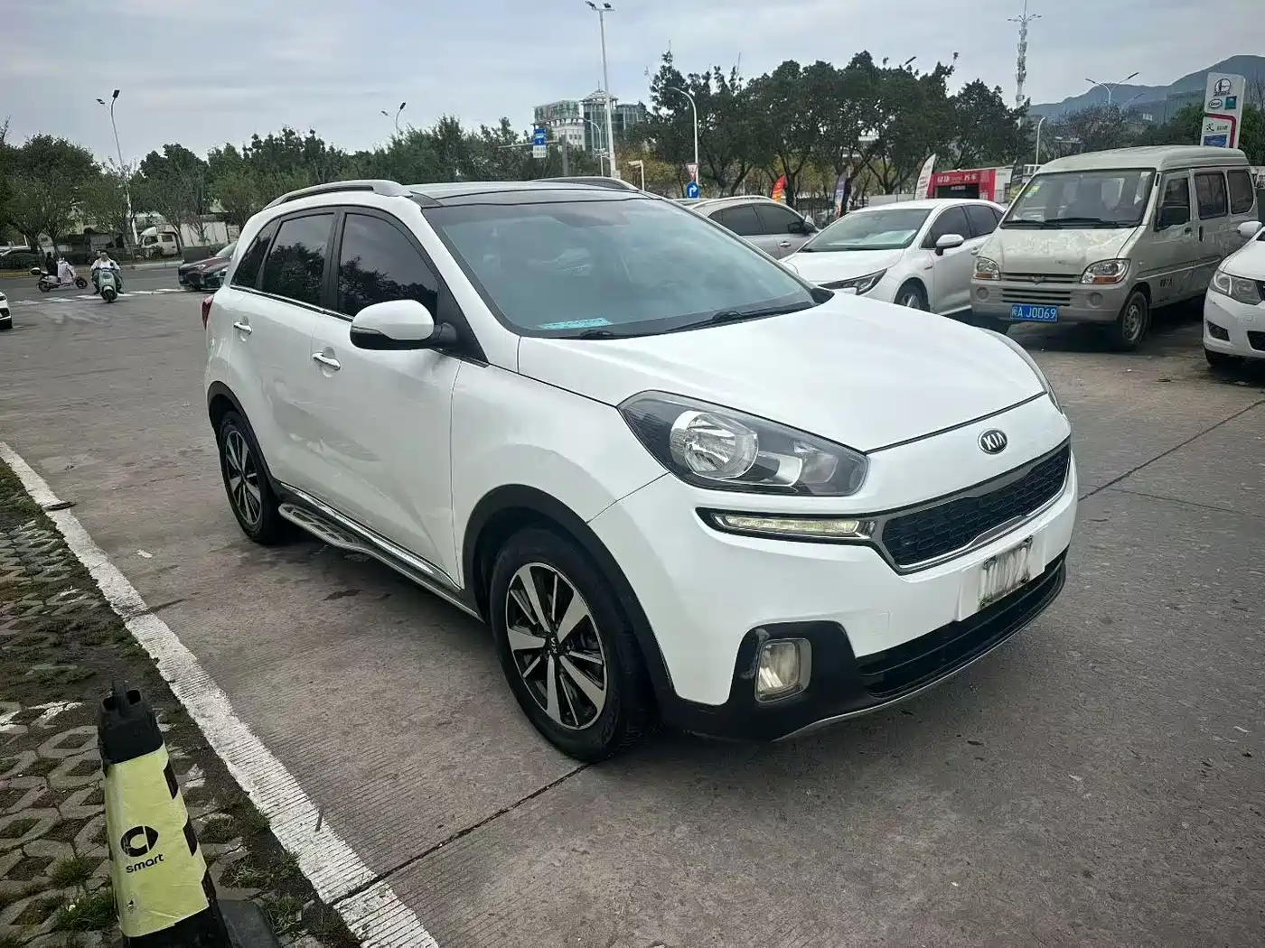 KIA KX3 PROUD RUN