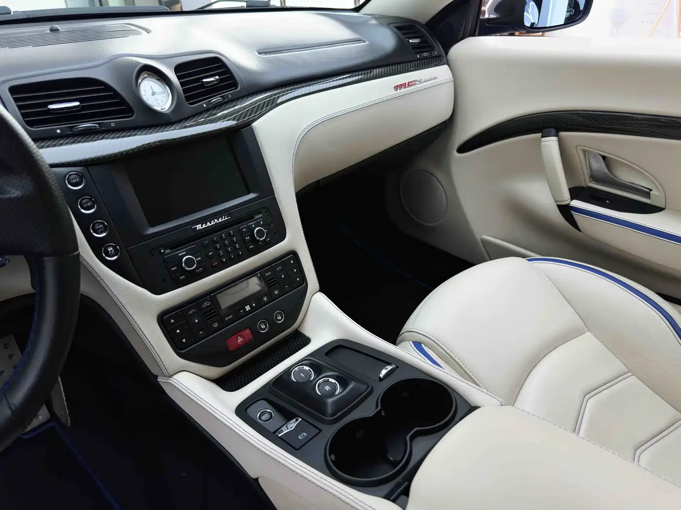 Maserati GranTurismo 2015 2015 4.7L MC Centennial Edition