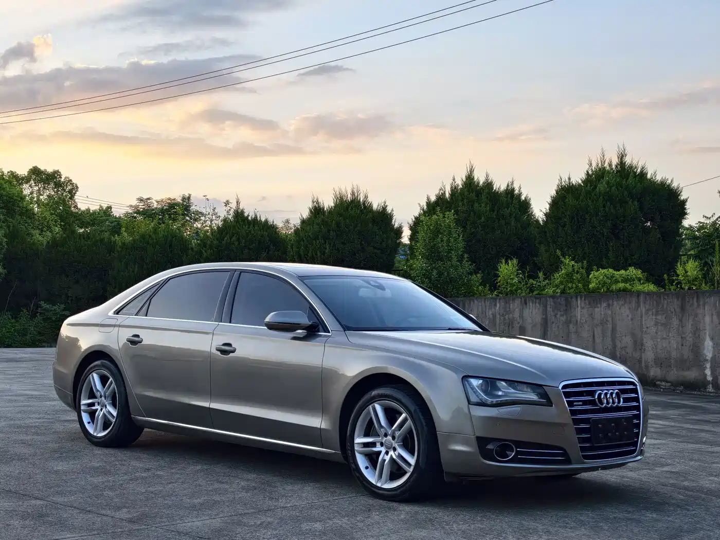 Audi A8 2011 2011 A8L 3.0 TFSI quattro Comfort (245kW)