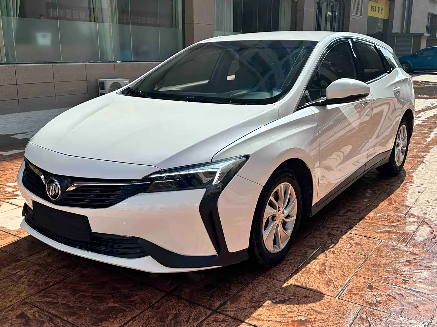Buick Velite 6 2020 Plug-in Hybrid Connected Smart Edition фото 2