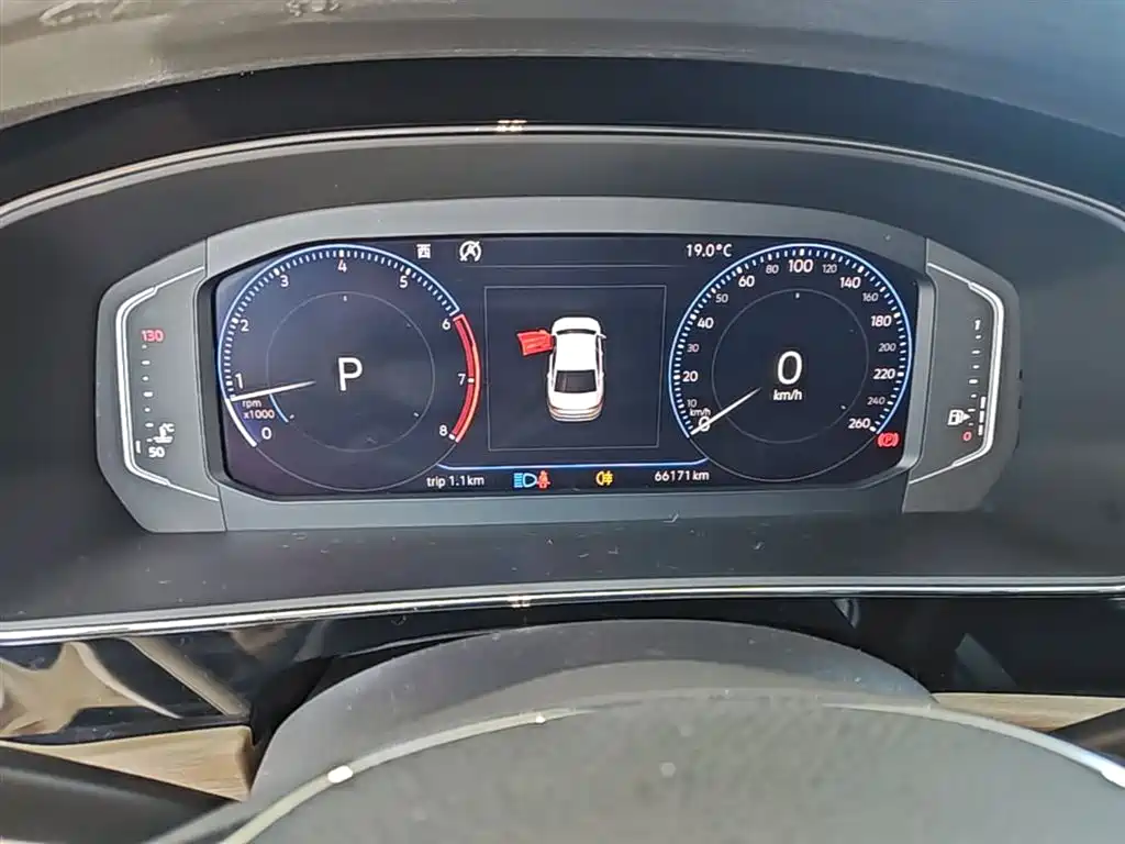 Volkswagen Passat 2019 330TSI Noble Edition China VI фото 12