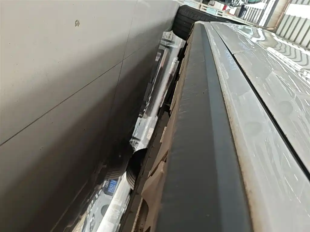 BYD Destroyer 05 2024 Glory Edition DM-i 55KM Luxury фото 22