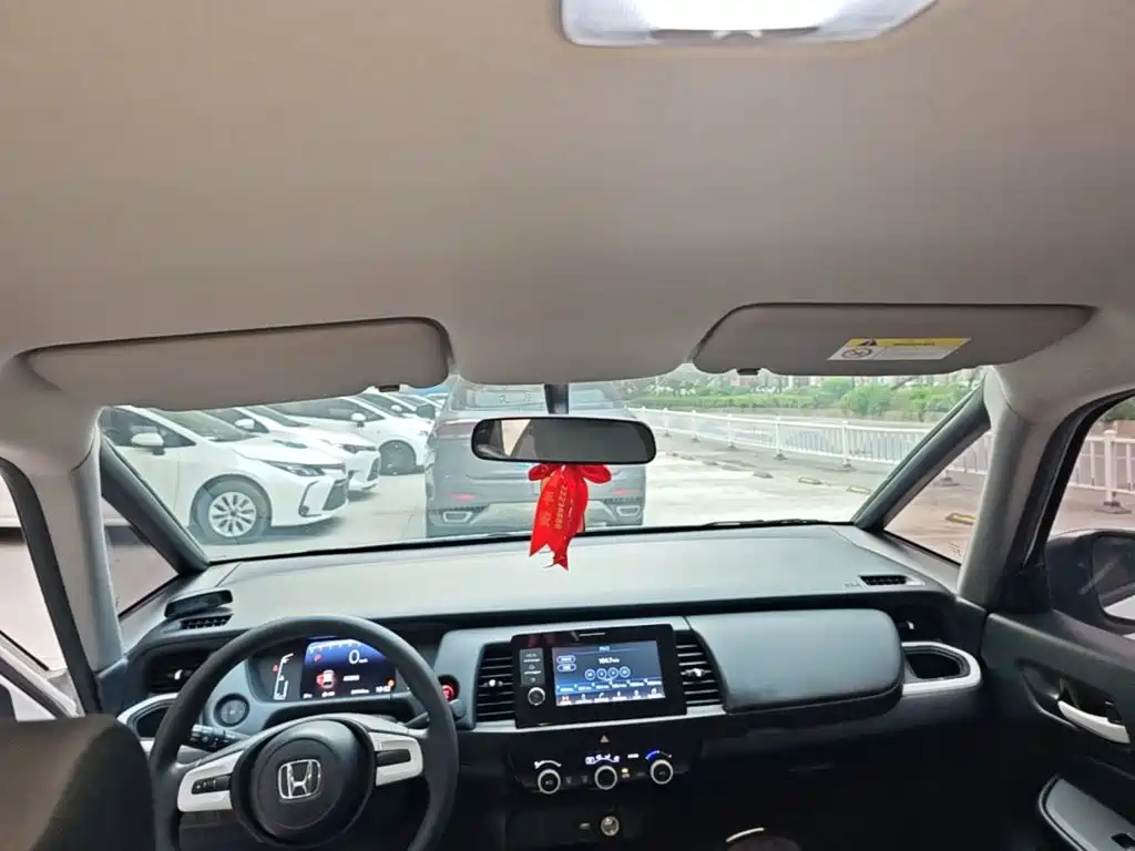 Фото 18 - Honda Fit