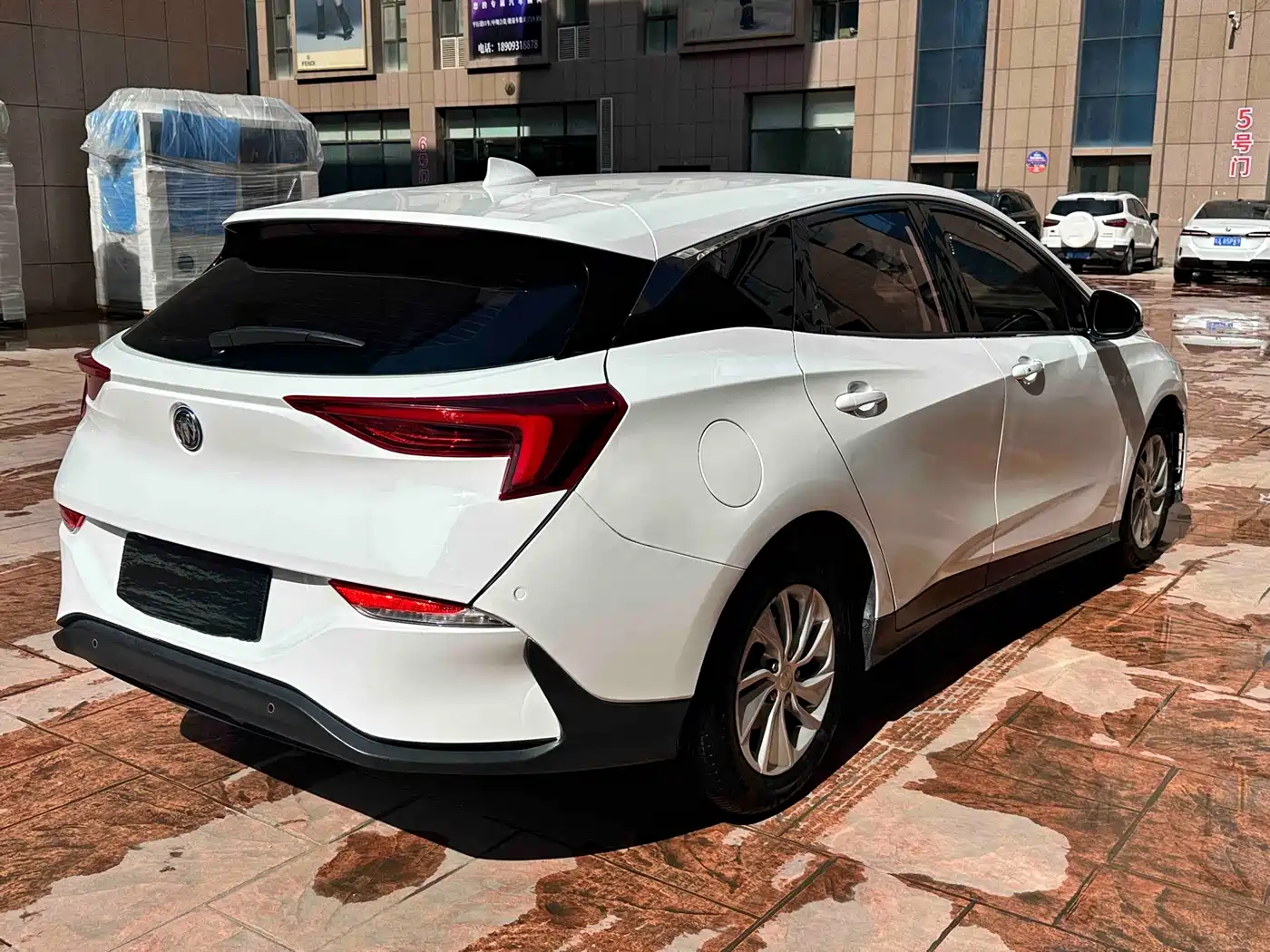 Buick Velite 6 2020 Plug-in Hybrid Connected Smart Edition фото 8