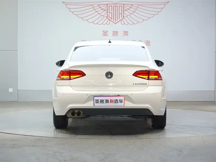Volkswagen Lamando 2017 230TSI DSG Trend Edition фото 5