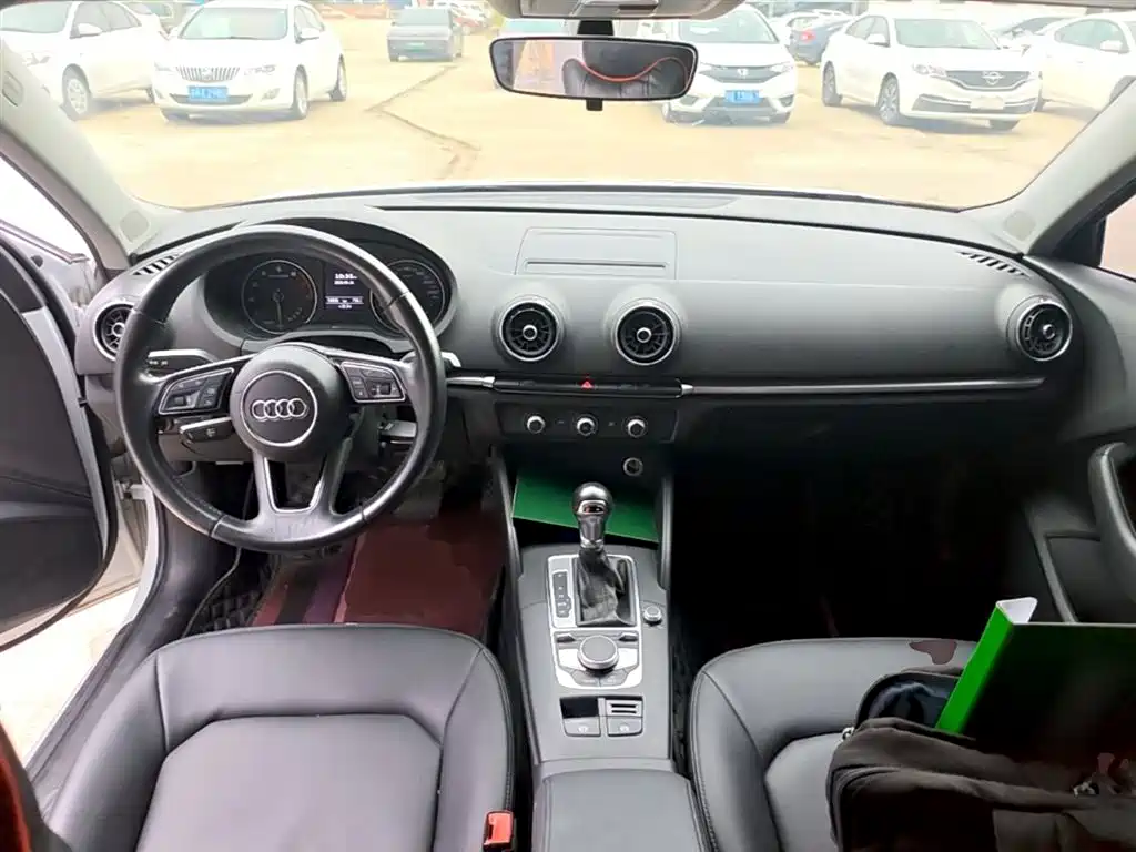 Audi A3 2018 30th Anniversary Sportback 35 TFSI Progressive фото 10