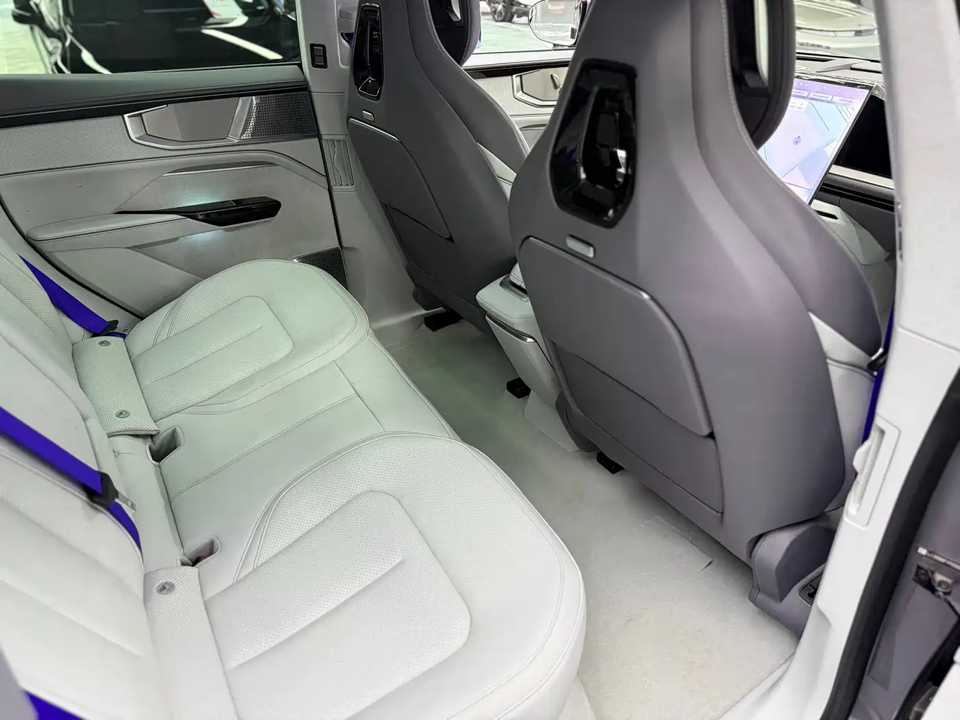 HiPhi Y 2023 2023 560km Pioneer Edition