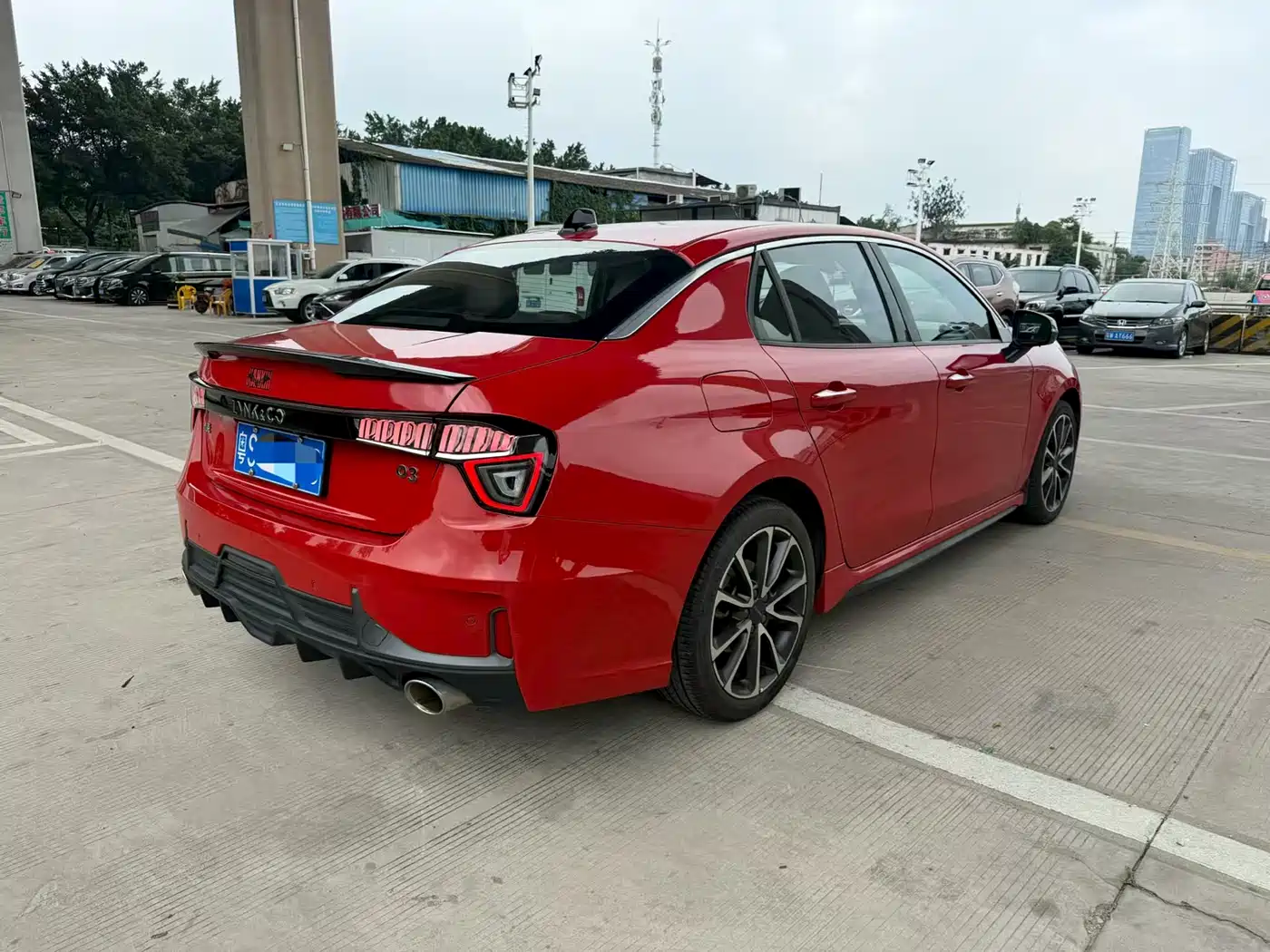 Lynk & Co 03 2020 1.5TD DCT Power Pro Edition фото 4