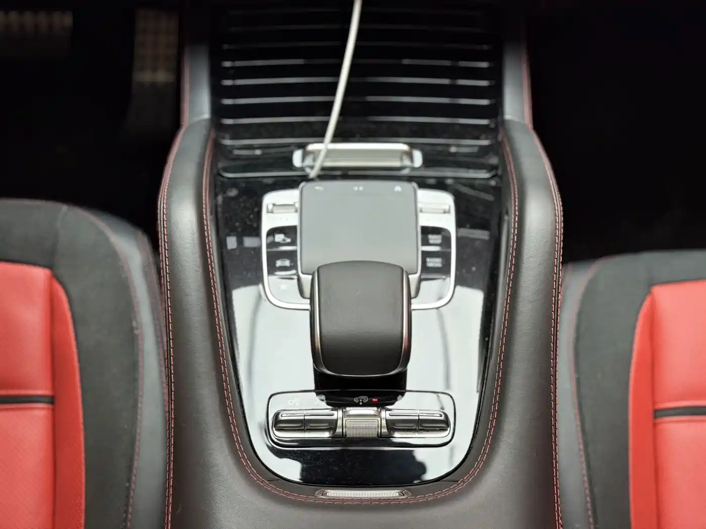 Mercedes-Benz GLE, миниатюра 10