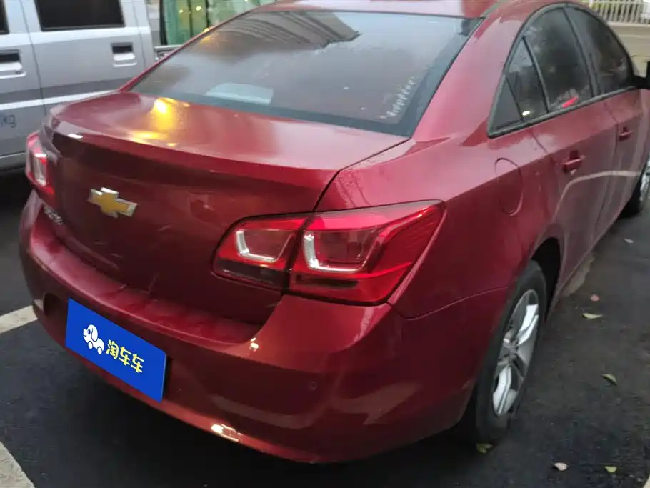 Chevrolet Cruze 2015 1.5L Classic SE AT фото 3
