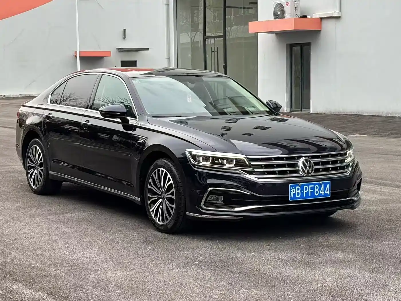 Volkswagen Phideon 2021 380TSI Luxury Edition фото 3