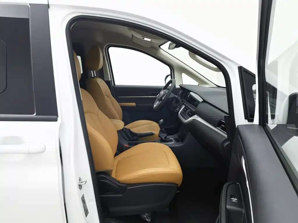 BAW Ruisheng Ace M7 2026 2025 Model 2.0L Manual Long Wheelbase Luxury 7-Seater