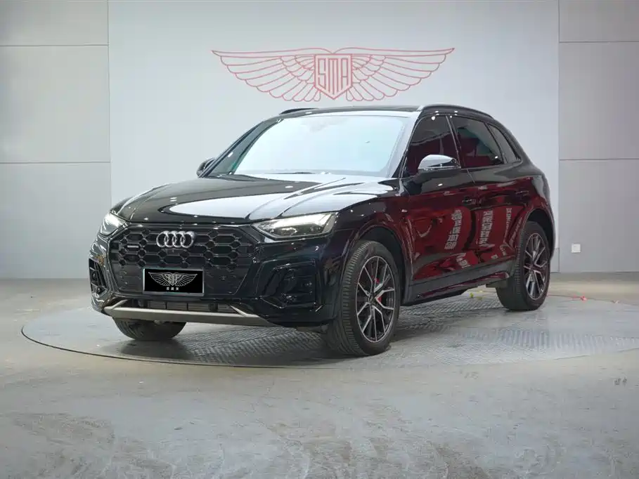Audi Q5L 2024 Model 45 TFSI Luxury Dynamic