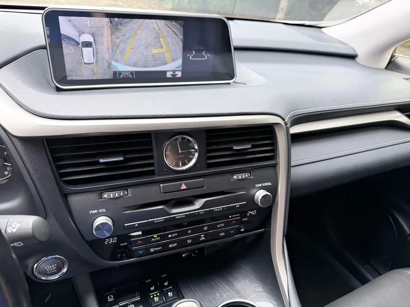 Lexus RX 2016 300 4WD Elegance Edition (China V) фото 10
