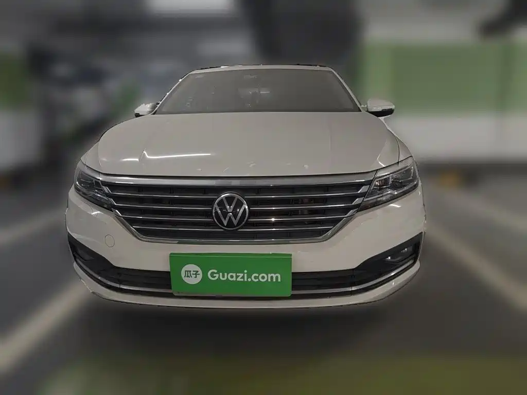 Volkswagen Lavida 2021 1.5L Auto Comfort Edition фото 2