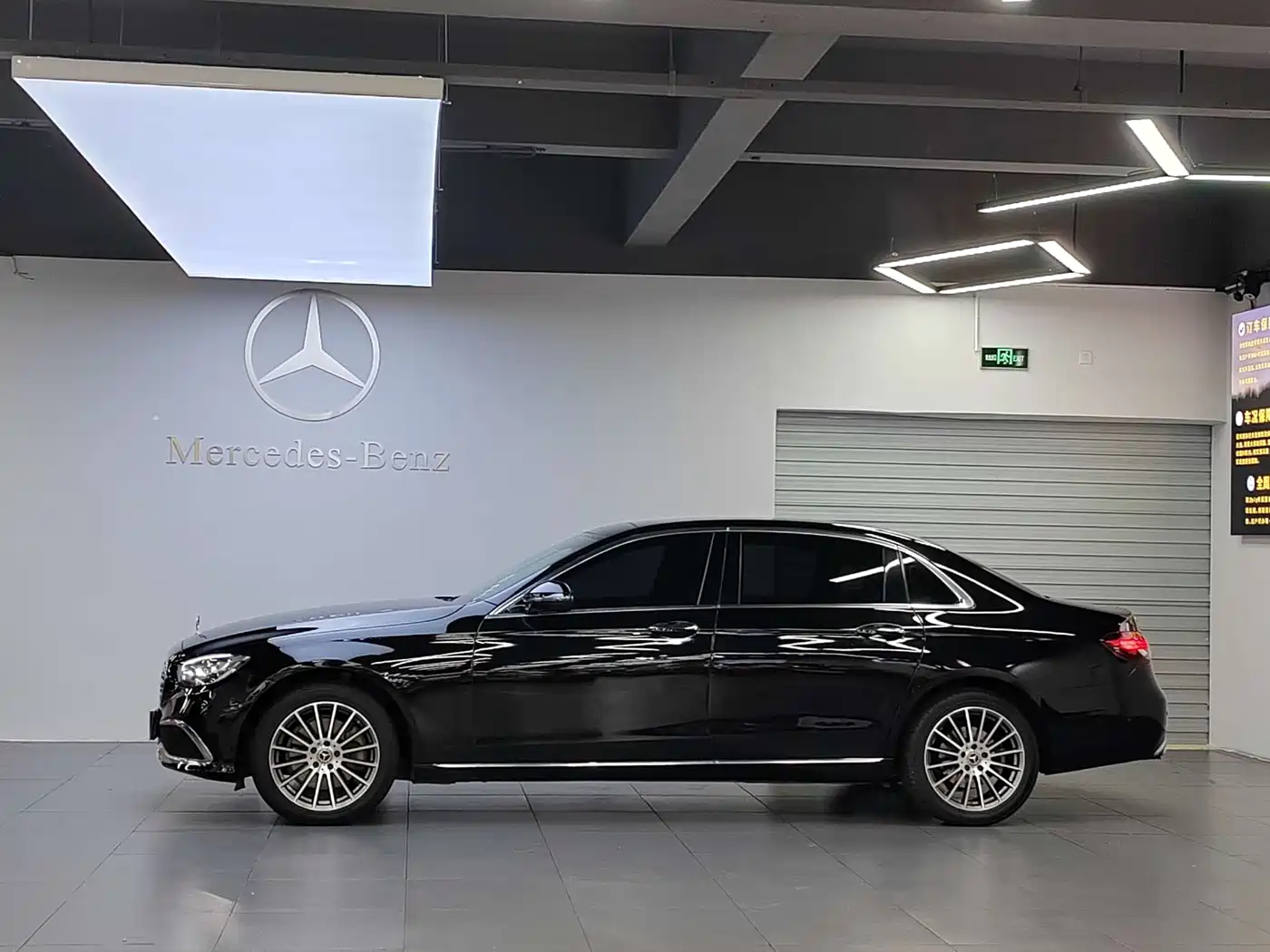 Mercedes-Benz E-Class 2021 E 260 L фото 3