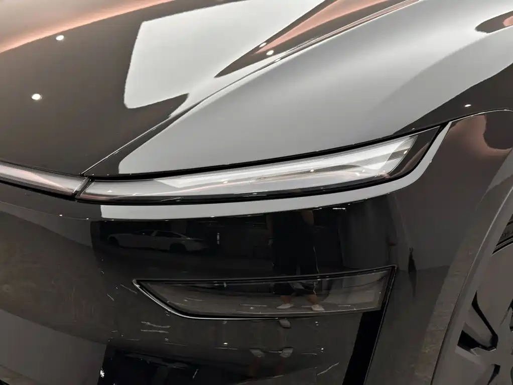 Tesla Model Y 2026 2026 Facelift Long Range Rear-Wheel Drive