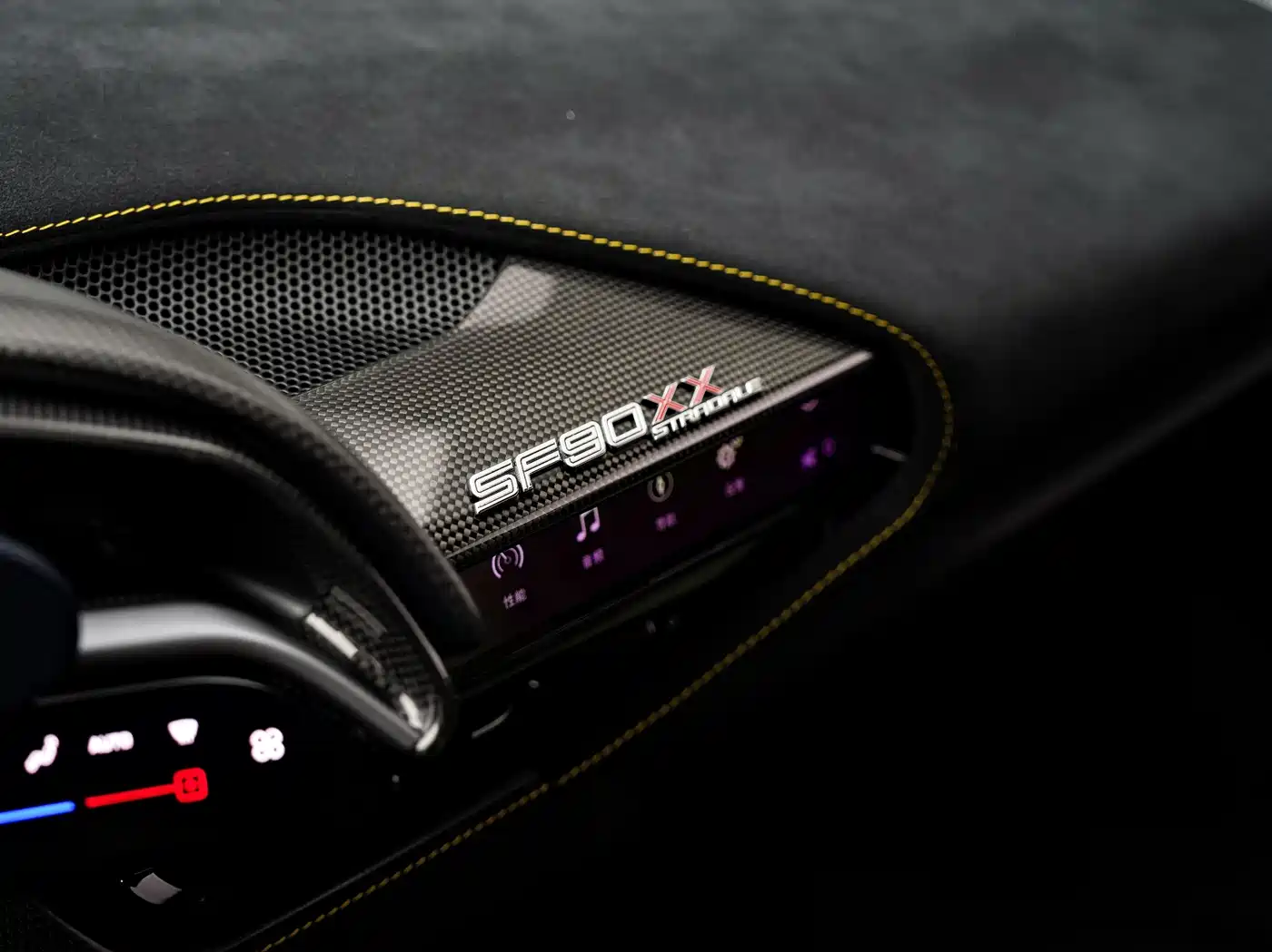 Ferrari SF90 2026 2023 XX Stradale