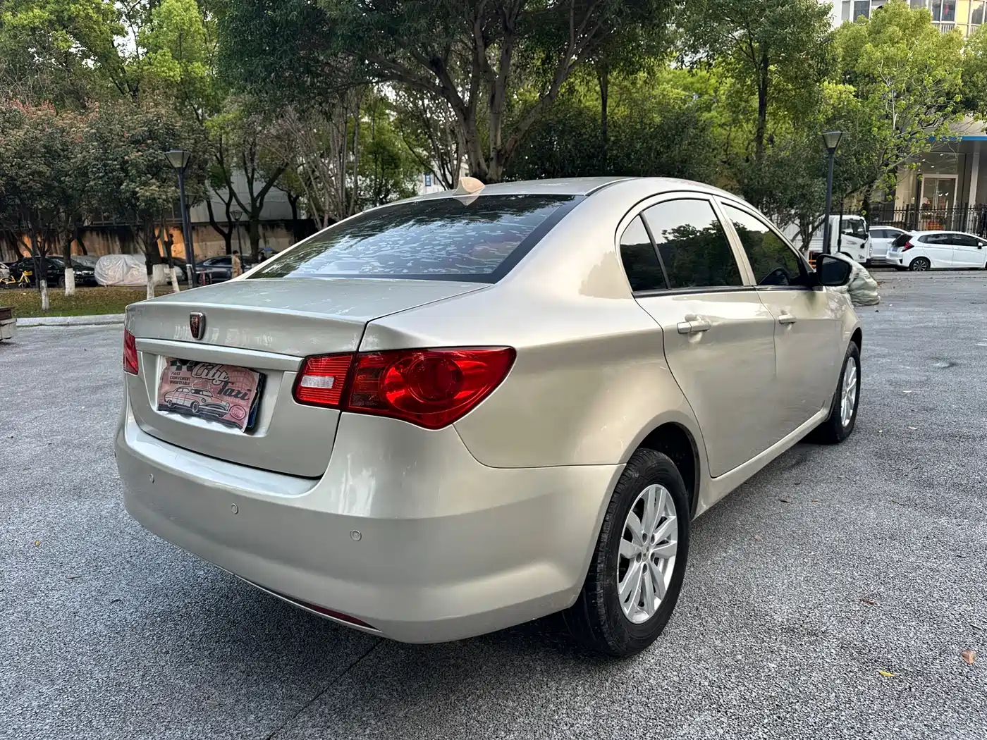 Roewe 350 2014 2014 1.5L Automatic Express Edition