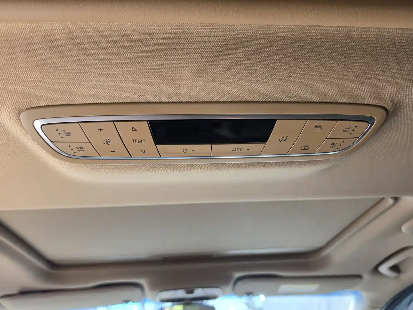 Buick GL8 2017 ES 28T Luxury China V фото 9