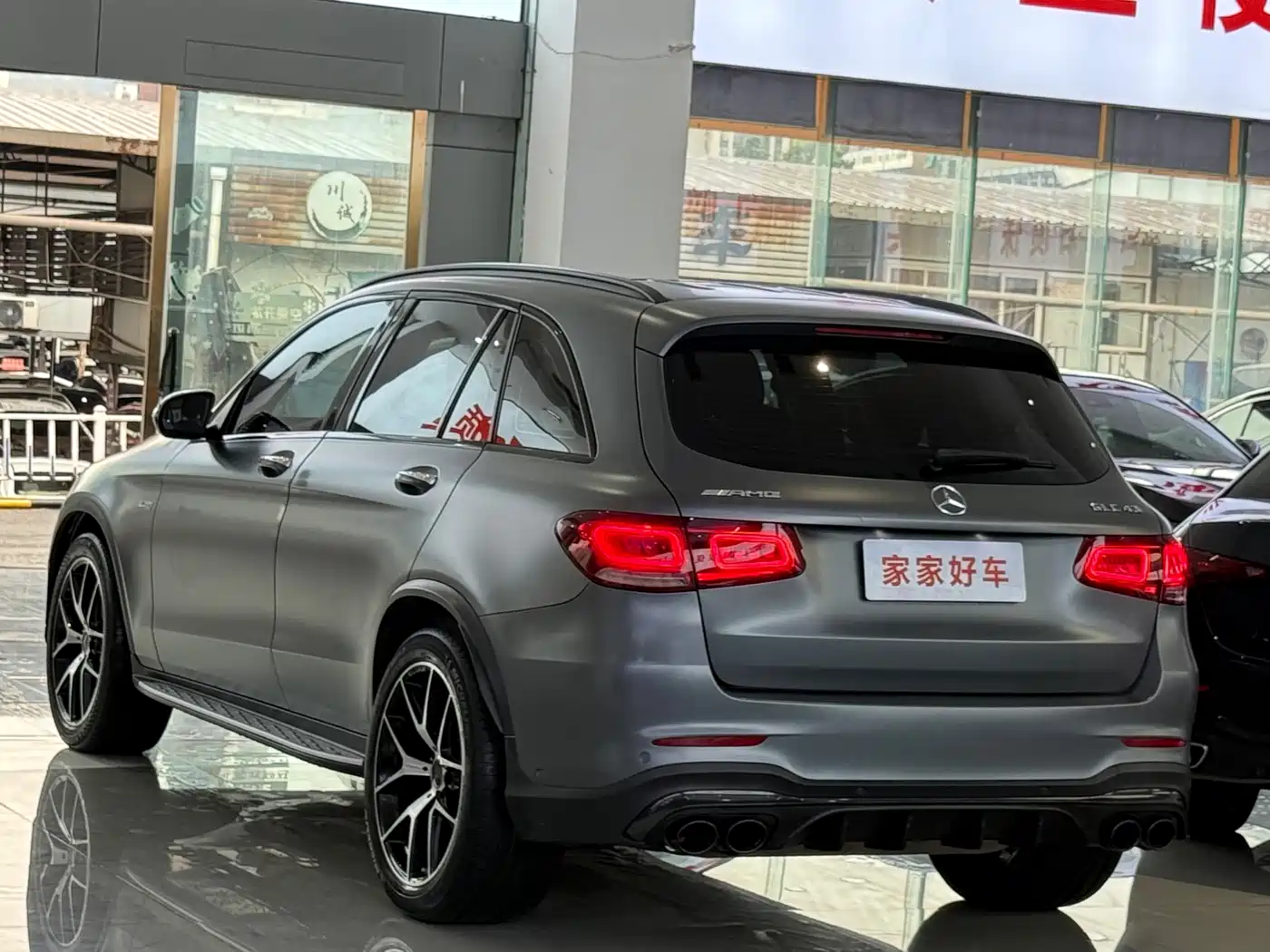 MERCEDES-BENZ GLC AMG