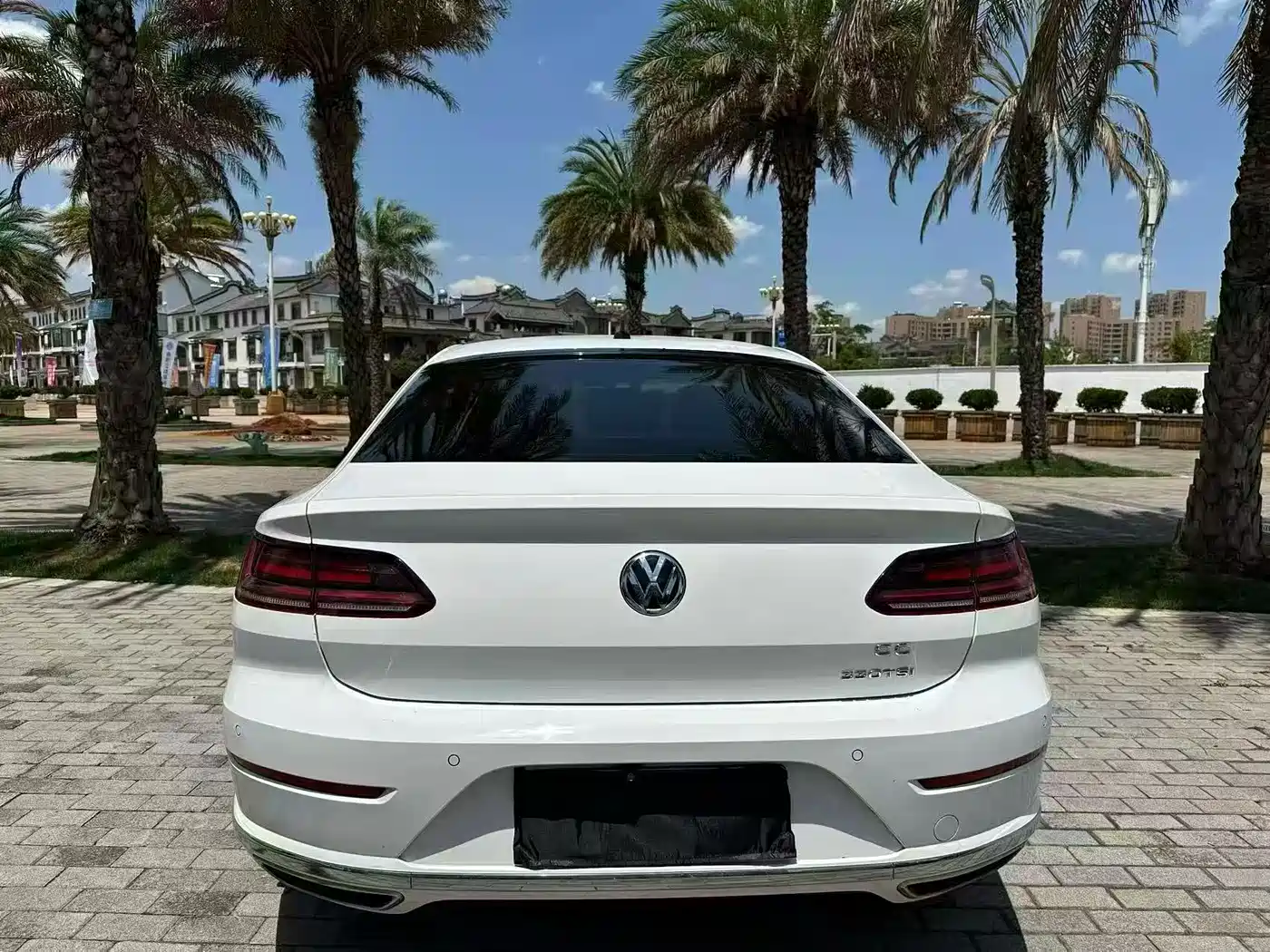Volkswagen FAW-Volkswagen CC 2020 330TSI Elegance Version China VI фото 6