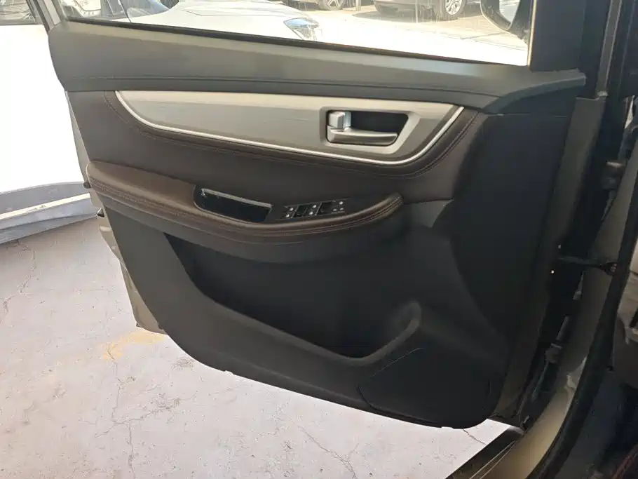 Dongfeng Fengxing Jingyi X6 2017 2017 Power Series 1.5T Manual Deluxe