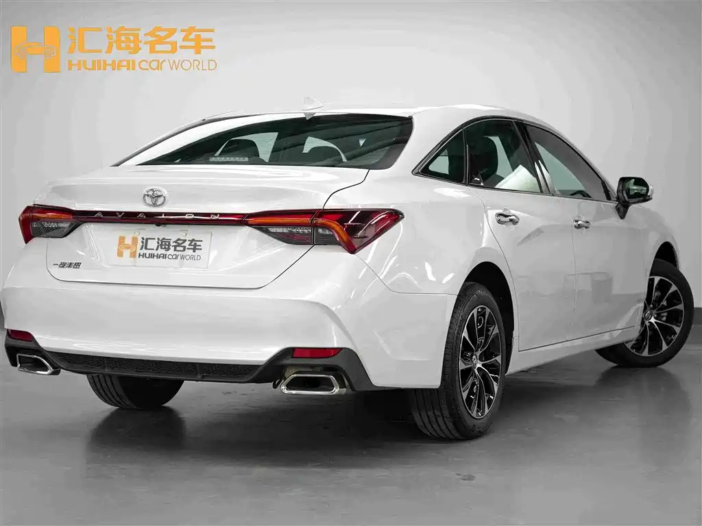 Toyota Avalon, миниатюра 6