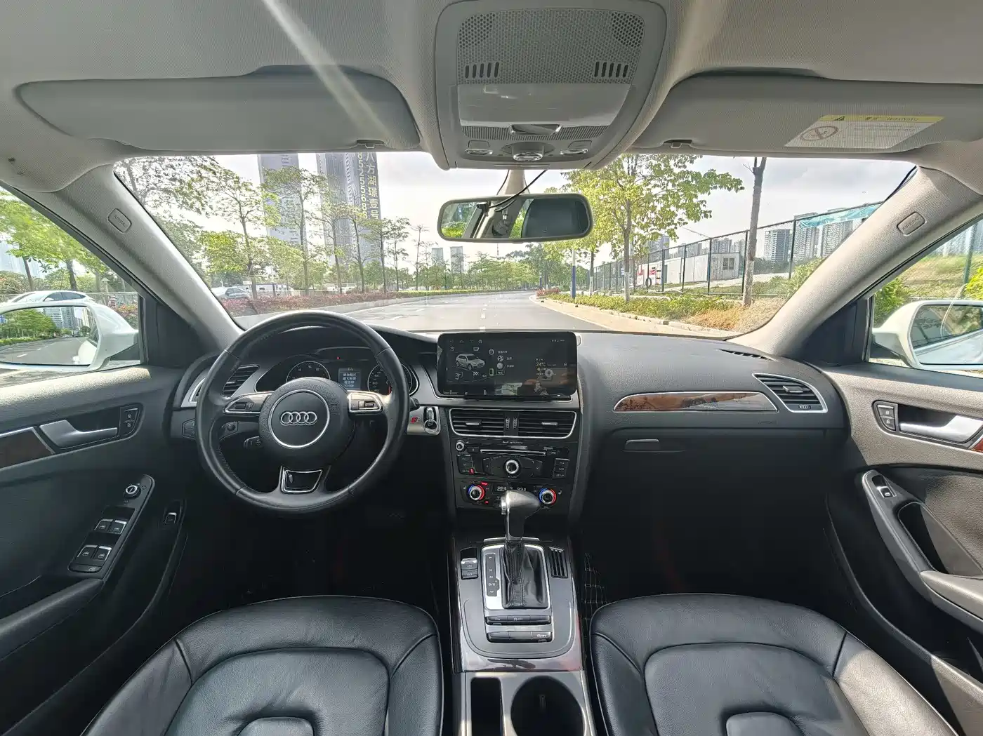 Audi A4L 2015 35 TFSI Auto Comfort фото 5