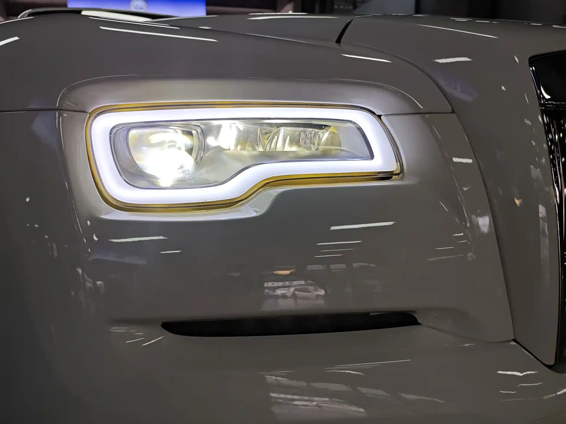 Фото 12 - Rolls-Royce Wraith