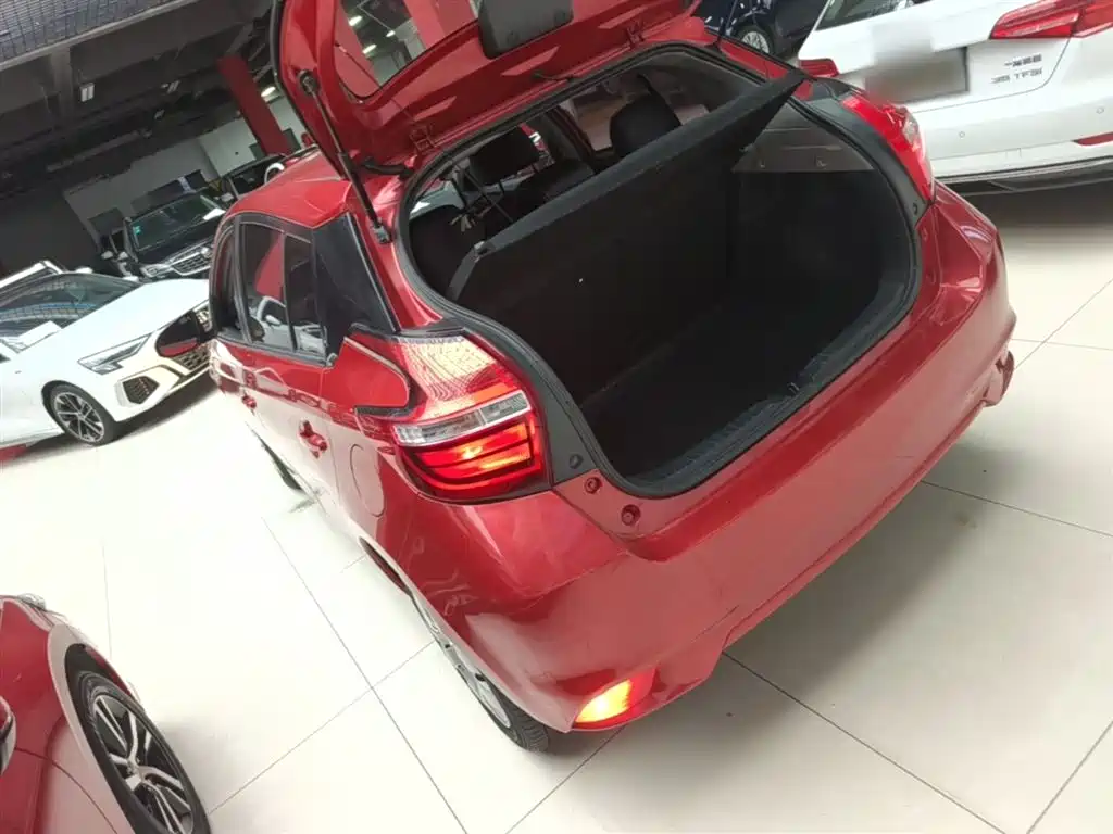 Toyota Vios FS 2017 1.5L CVT Fengchi Edition фото 5