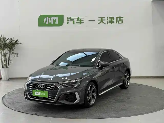 Audi A3 A3L Limousine 35 TFSI, Люкс Спорт