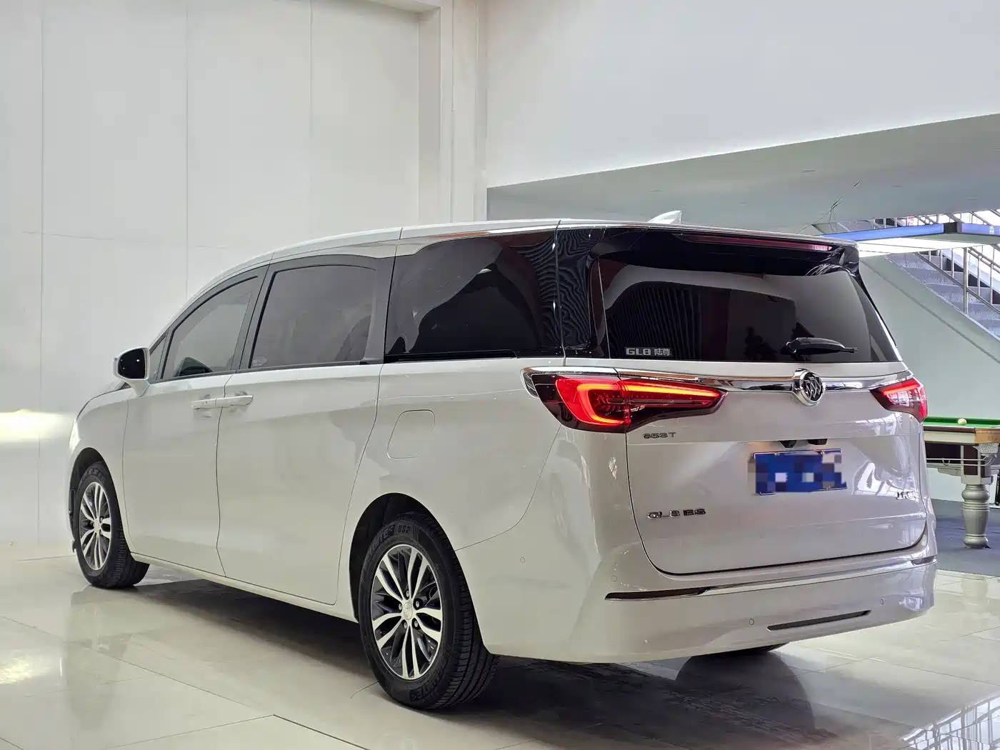 Buick GL8 2021 ES Landlord 653T Premium фото 15