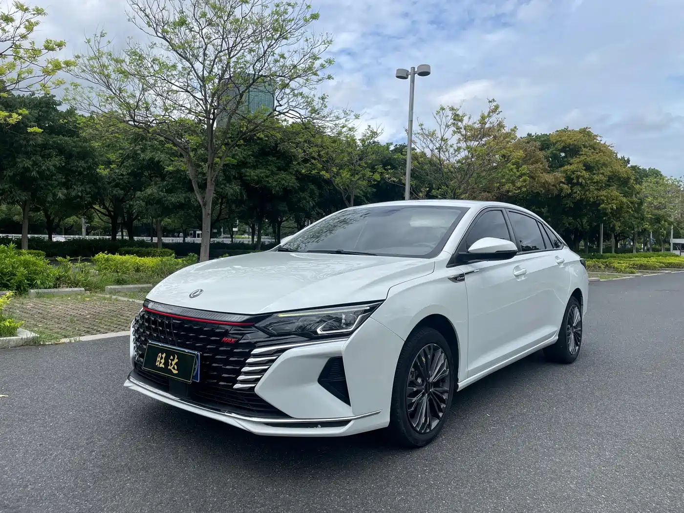 2023 Dongfeng Aeolus Yixuan MAX